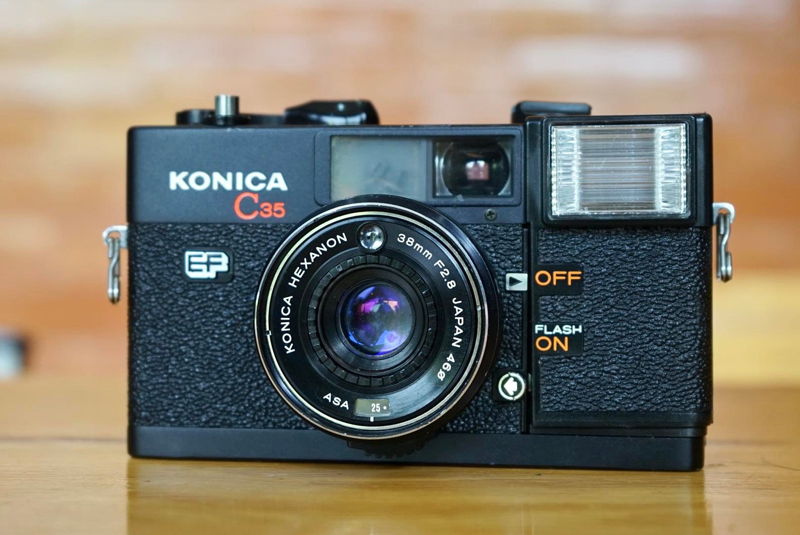 KONICA C35 EF KONICA HEXANON 38MM.F2.8
