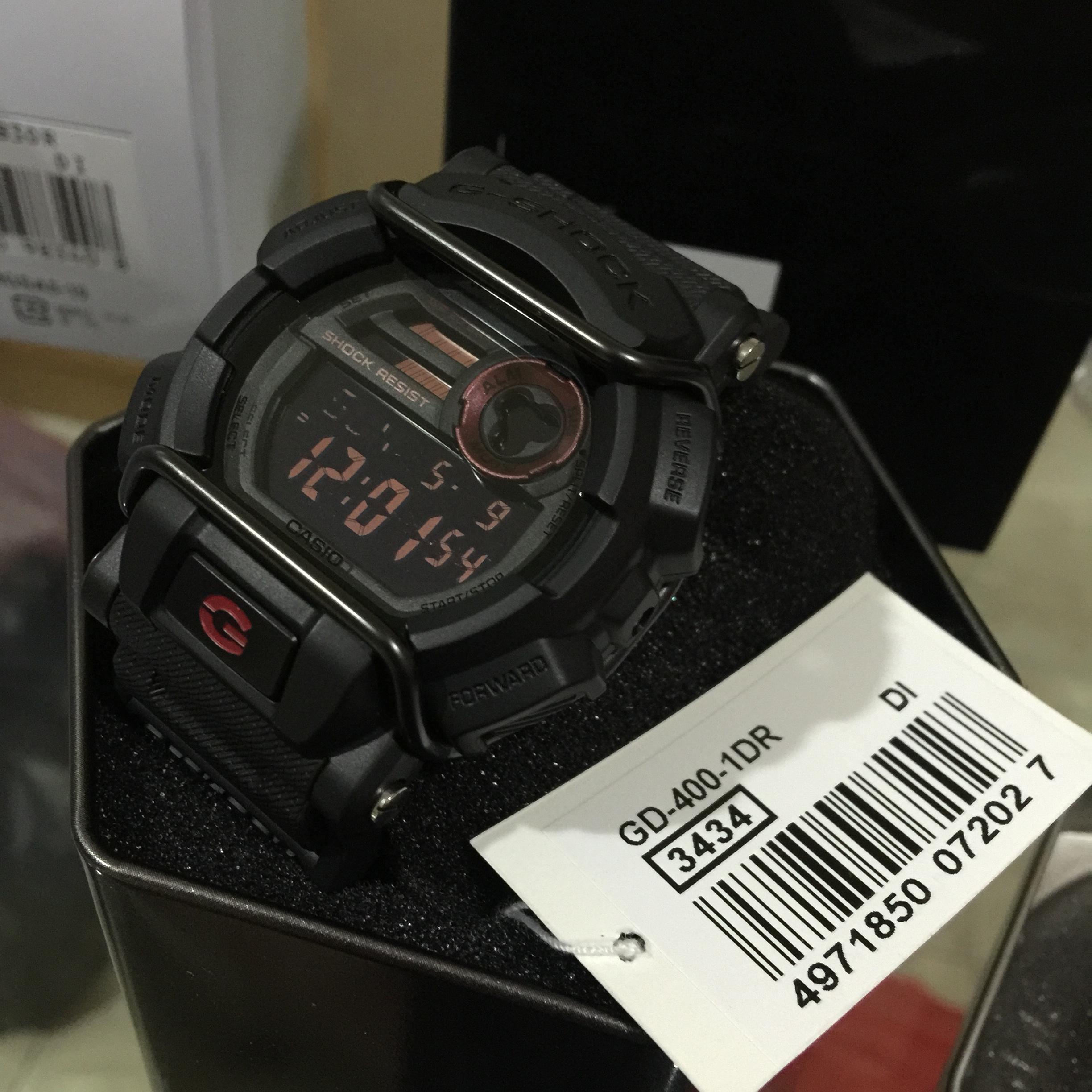 CASIO G-SHOCK นาฬิกาข้อมือ นาฬิกากันน้ำ นาฬิกาของแท้ ประกันศูนย์ CMG 1 ปี รุ่น GD-400-1 นาฬิกาสีดำ