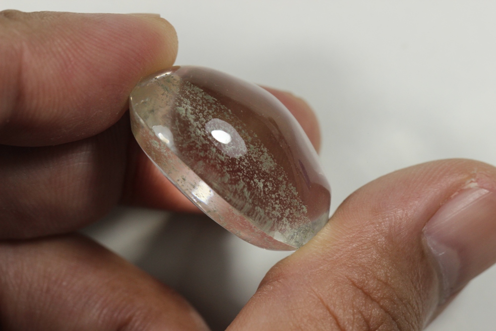 แก้วปลวกลอย สวยจัด