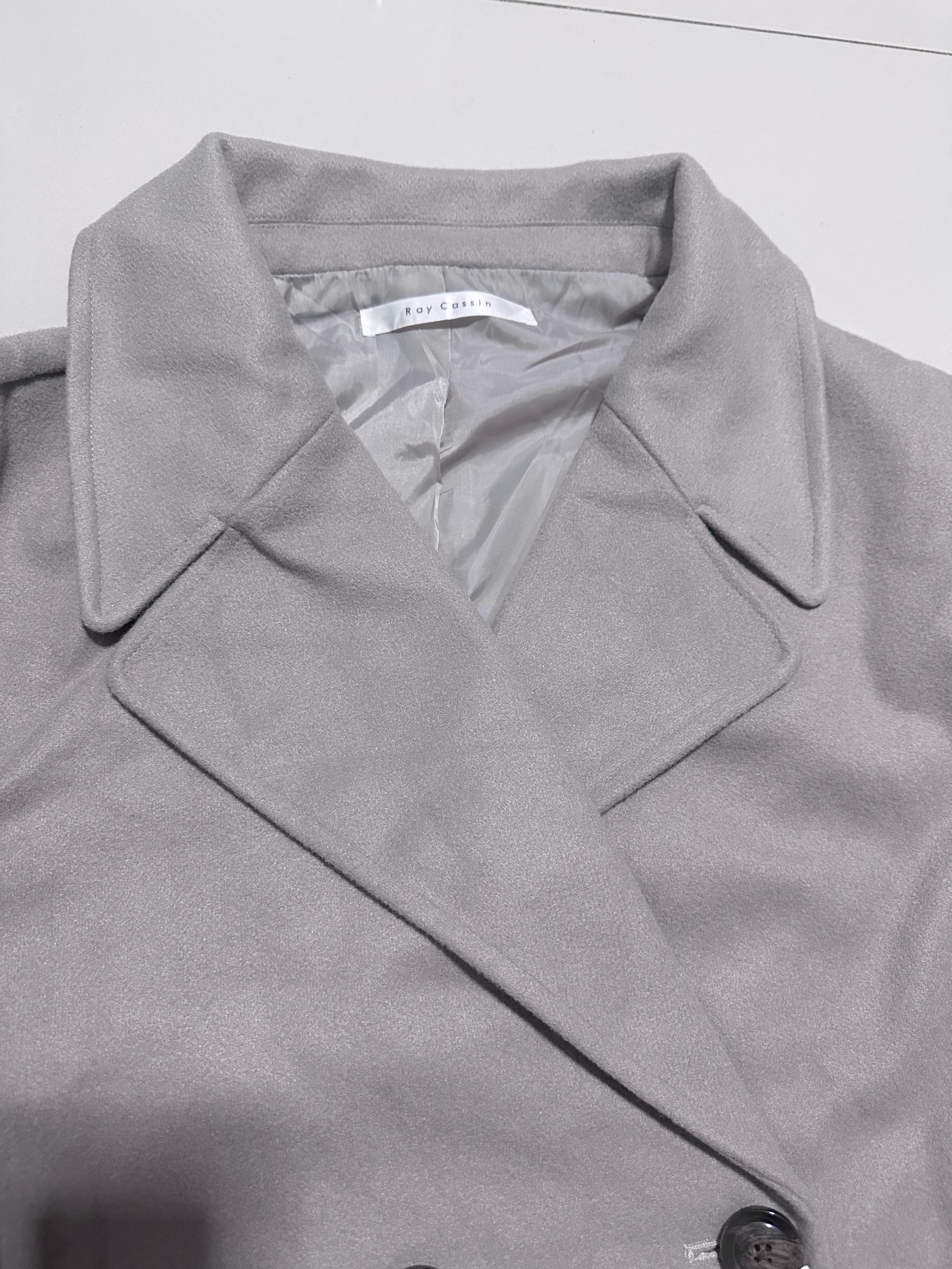 เสื้อโค้ทวูล Trench coat เสื้อโค้ทเฟอร์ โค้ทสักหลาดสีเทาอ่อน แบรนด์ RAY CASSIN
