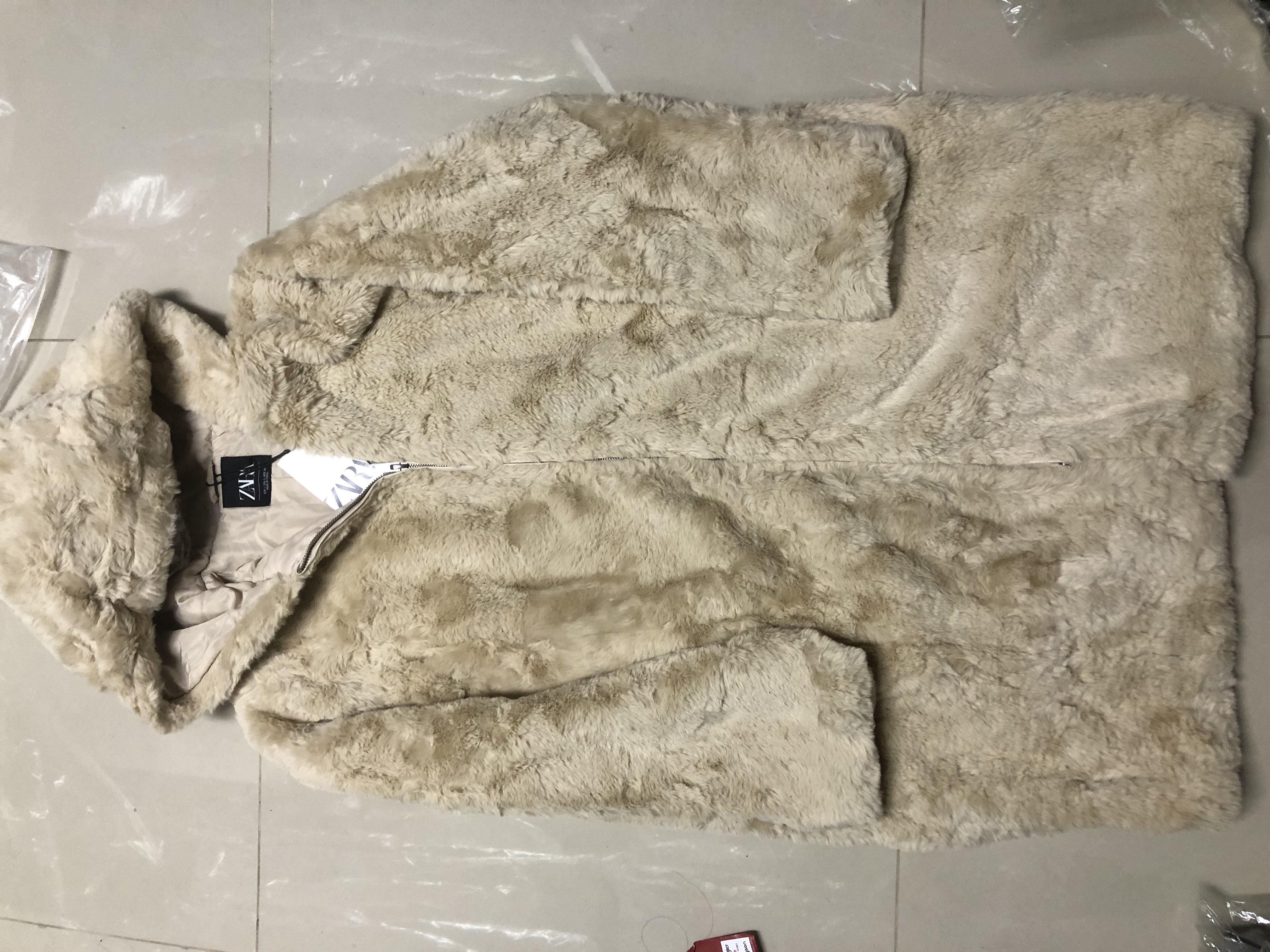 pepco เสื้อเฟอร์กันหนาว หมวกฮู้ด เสื้อขน FLUFFY Coat แบรนด์ PEPCO ดำ / เบจ