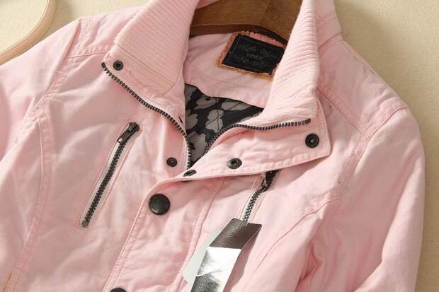 เสื้อกันหนาว แต่งหมวกฮูท แขนจั๊ม สีชมพู สไตล์เกาหลี เนื่อผ้าหนานุ่มคะ Size M
