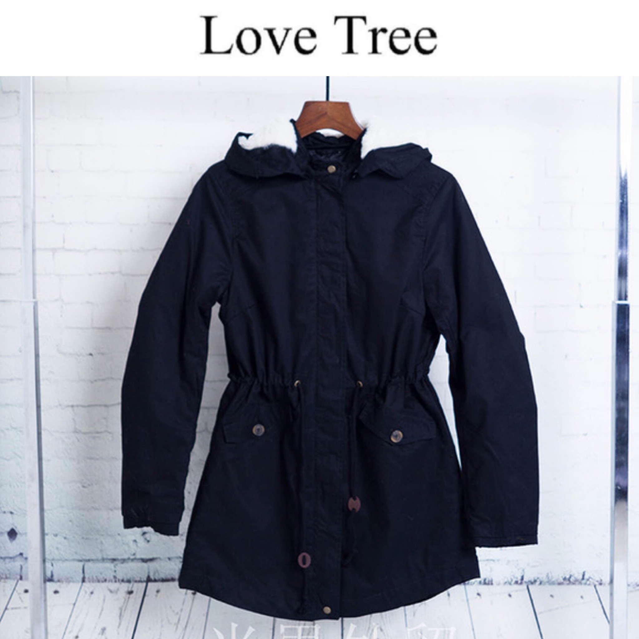 Love tree เสื้อกันหนาวสีดำ เสื้อนอก เสื้อโค้ทกันหนาว หมวกฮู้ด (ถอดได้ค่ะ) แนวทหาร แบรนด์LOVE TREE แพทเทินสวย เท่ห์มาก คะ Size S/M/L/XL สำเนา สำเนา ดำ