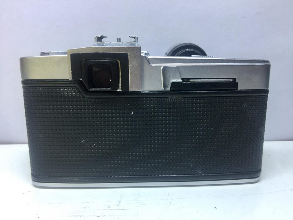 OLYMPUS PEN-F OLYMPUS G. ZUIKO AUTO-S 40MM. F1.4