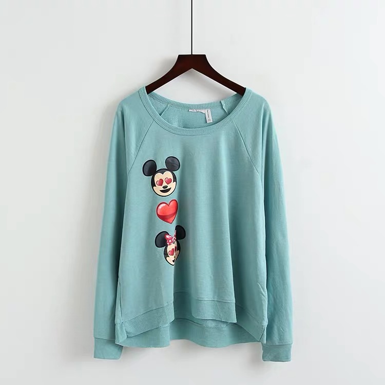 Disney เสื้อกันหนาว เสื้อสเวตเตอร์แขนยาว สีฟ้าพาสเทล สกรีน ลายMICKEY MOUSE &MINNIE MOUSEแนวๆคะ งานแบรนด์ Disney แท้คะ สำเนา สำเนา สำเนา สำเนา ฟ้า