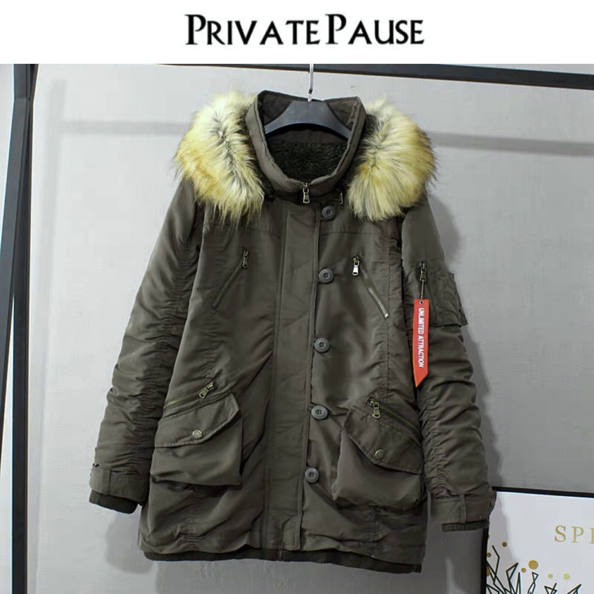 Private pause เสื้อโค้ทฮู้ดกันหนาว เสื้อปาร์กา parka สีเขียว แบรนด์ PRIVATE PAUSE (JAPAN) แต่งเฟอร์ (ฮู้ด& ขนเฟอร์ ถอดได้ทุกชิ้นค่ะ) เขียว