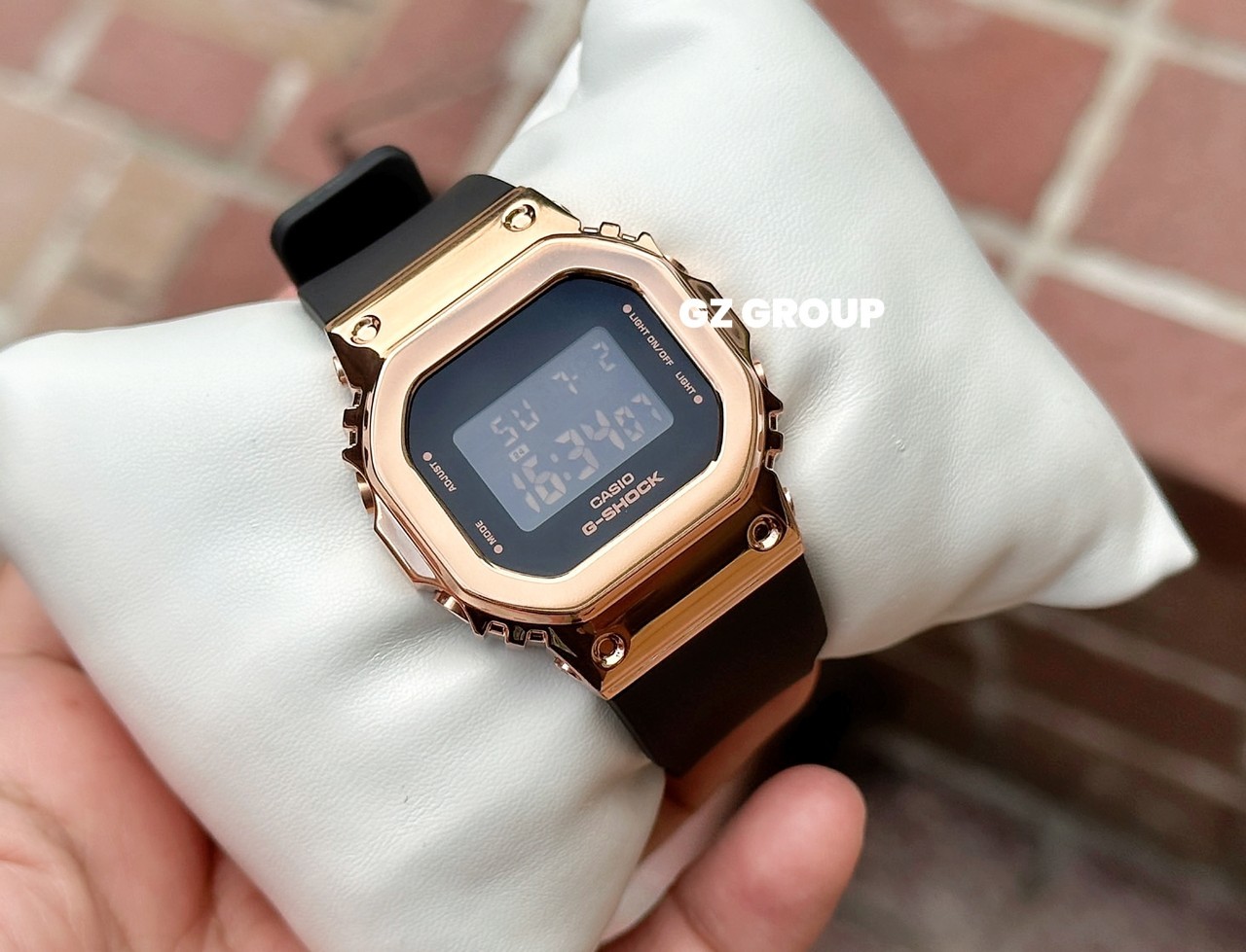 CASIO MID YEAR SALE G-SHOCK พร้อมส่ง นาฬิกาข้อมือ นาฬิกากันน้ำ นาฬิกาของแท้ ประกันศูนย์ CMG 1 ปี รุ่น GM-S5600PG-1 นาฬิกาสีดำ