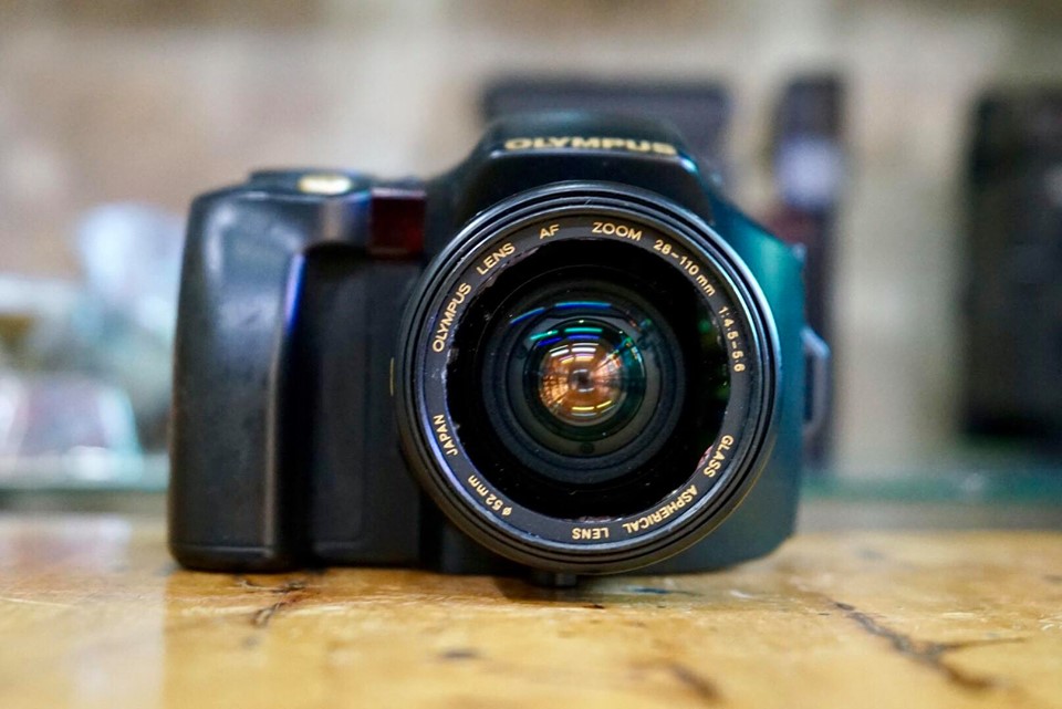 OLYMPUS L-10 SUPER OLYMPUS LENS 28-110MM.F4.5-5.6