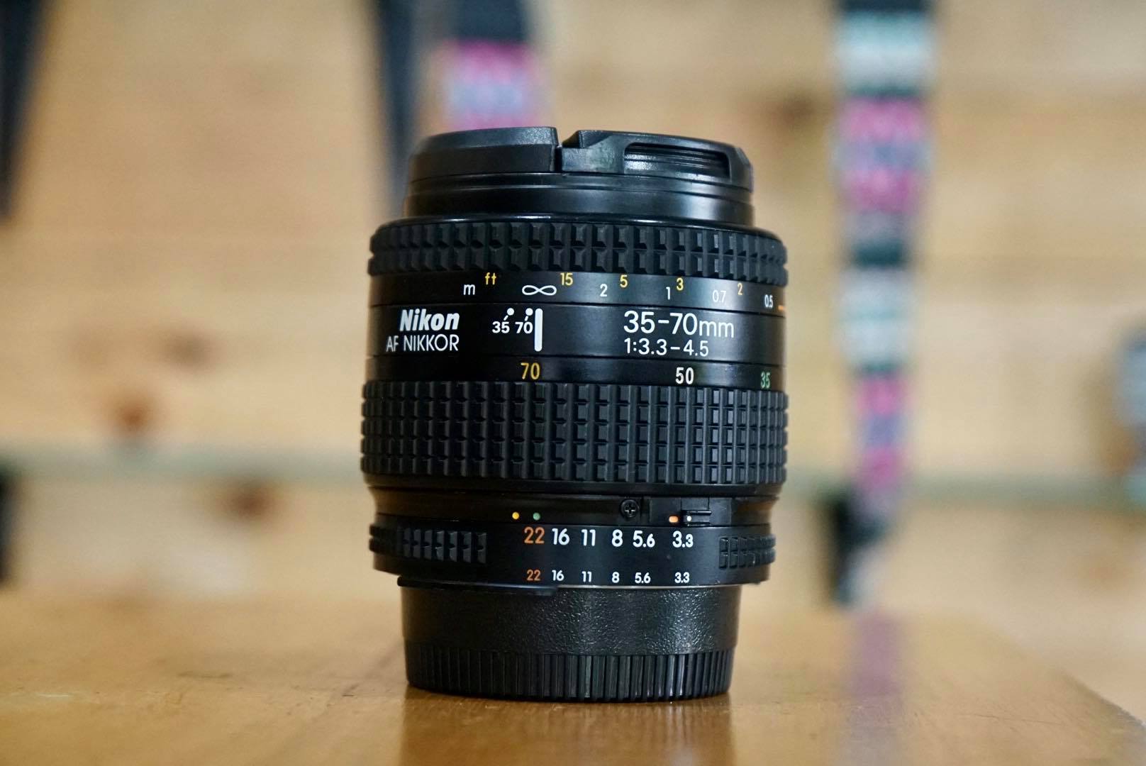AF NIKKOR 35-70MM.F3.3-4.5 MACRO NIKON AIS MOUNT