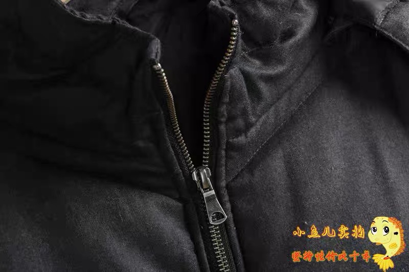 เสื้อกันหนาว ติดฮูท เสื้อบอมเบอร์ บุนวมอุ่น แบรนด์ญี่ปุ่น Lightweight Puffer Jacket สำเนา เทา
