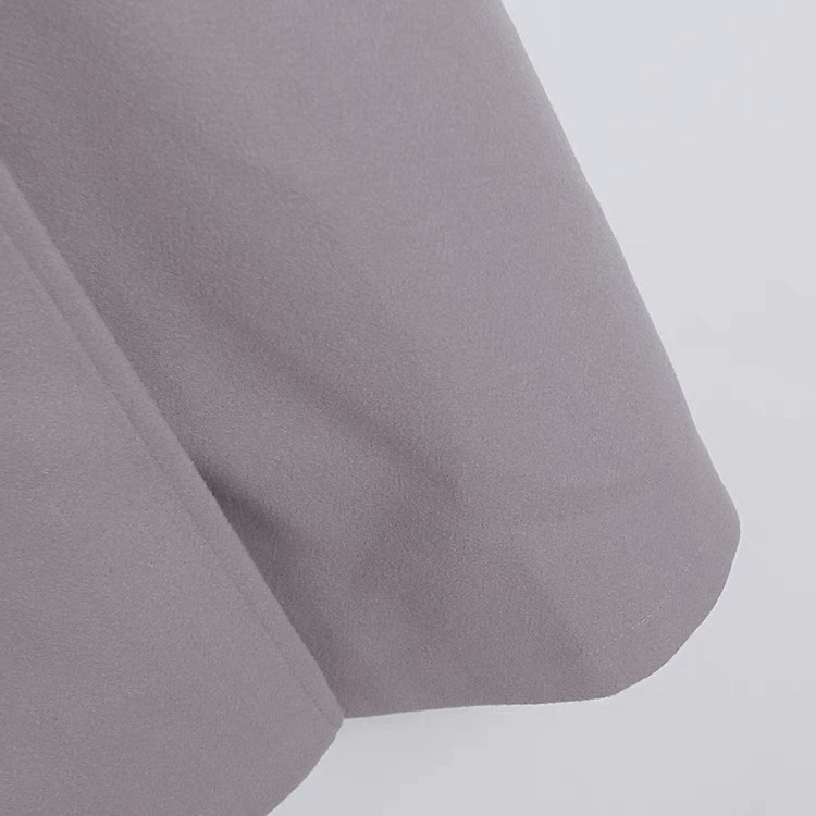 เสื้อโค้ทวูล Trench coat เสื้อโค้ทเฟอร์ โค้ทสักหลาดสีเทาอ่อน แบรนด์ RAY CASSIN