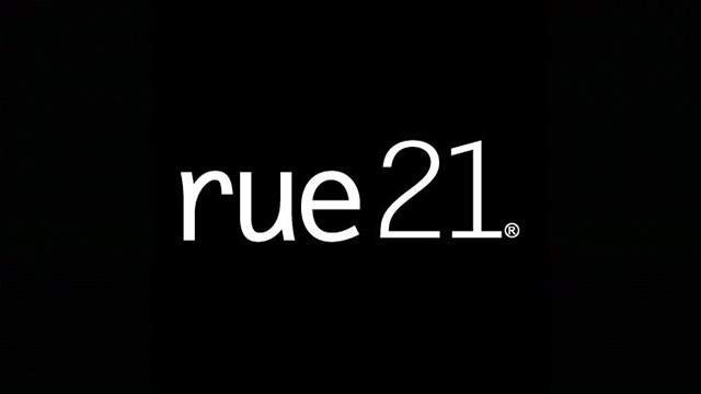 เสื้อกันหนาว หมวก ฮูท ติดเฟอร์ สีแดง ซับขนอุ่น สีขาวน้ำตาล แบรนด์RUE 21 งาน สวยมากคะ (ขนเฟอร์อดได้คะ) Size L/XL/XXL