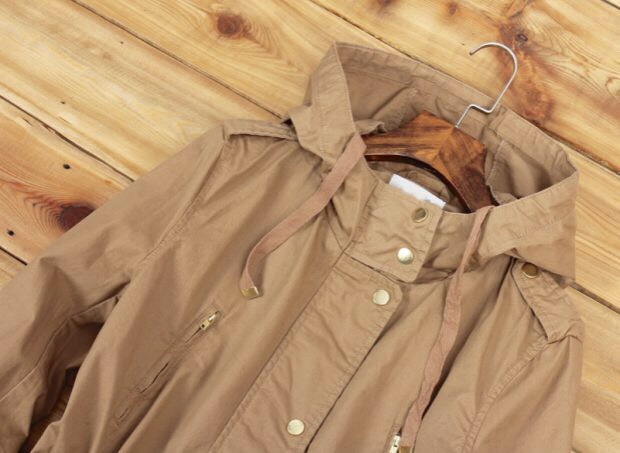Charlottee russe เสื้อฮู้ดทหาร เสื้อคลุม สีเขียวทหาร หมวกฮู้ด เสื้อปาร์กา แบรนด์ Charlottee russe เสื้อ นอก งานสวย เท่ห์มากคะ เขียว