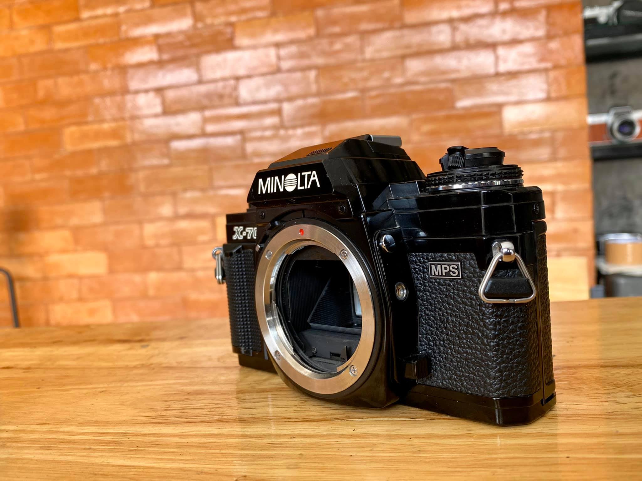 MINOLTA X-700(BODY)