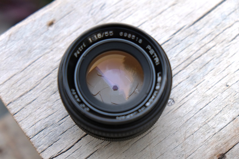 PETRI CC.AUTO 55MM.F1.8 M42 MOUNT