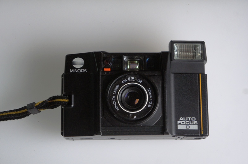 MINOLTA AF-S QUARTZ AUTO FOCUS D MINOLTA LENS 35MM.F2.8