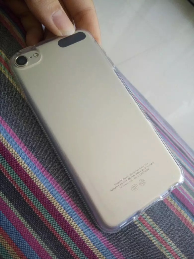 เคสสีใหม่ ดำ iPod Touch 5/6/7 (แถมฟรีฟิลม์กระจก)