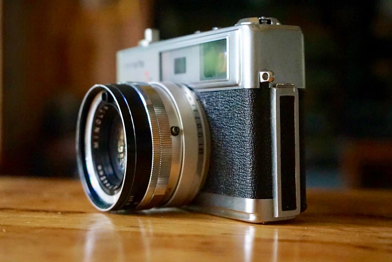 MINOLTA HI-MATIC 7S MINOLTA ROKKOR-PF45MM.F1.8