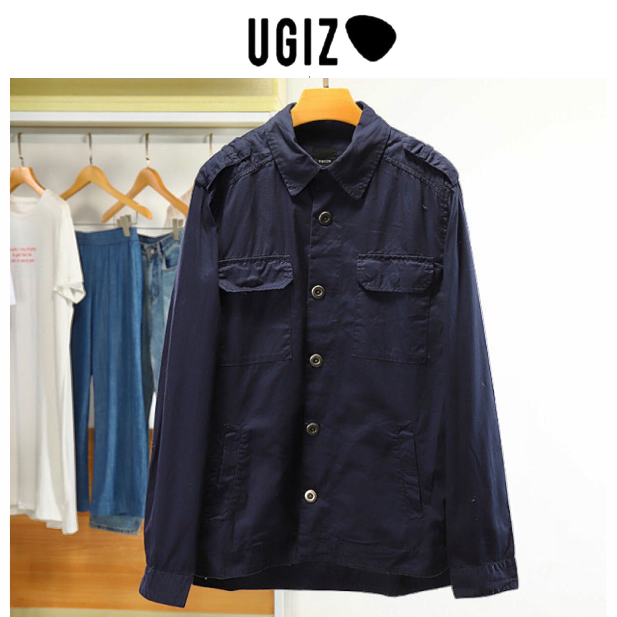 Ugiz เสื้อเขียวทหาร เสื้อเชิ้ต เสื้อนอกแนวทหาร แต่งอาร์ม แบรนด์ Ugiz แพทเทินสวย เท่ห์มาก คะ Size S/M/L/XL สำเนา เขียว