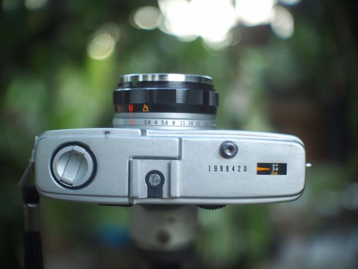 OLYMPUS TRIP 35 OLYMPUS D.ZUIKO 40MM.F2.8