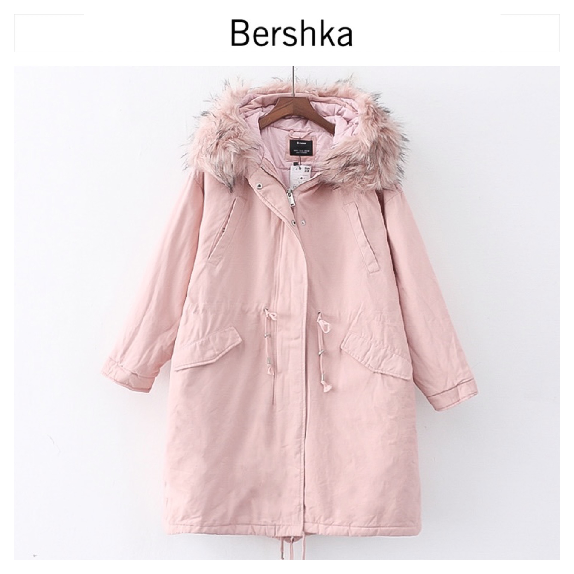 เสื้อโค้ทฮูท BERSHKAกันหนาว Parka สีชมพูอ่อน แต่งขนเฟอร์ ซับขนอุ่นด้านใน (เฟอร์ & ขนอุ่นด้านใน ถอดได้คะ) ดลบได้เลยคะ Size XS/S/M/ L/XL/XXL เขียว