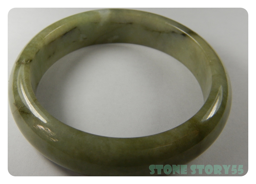 กำไลหยกพม่าแท้*5.82