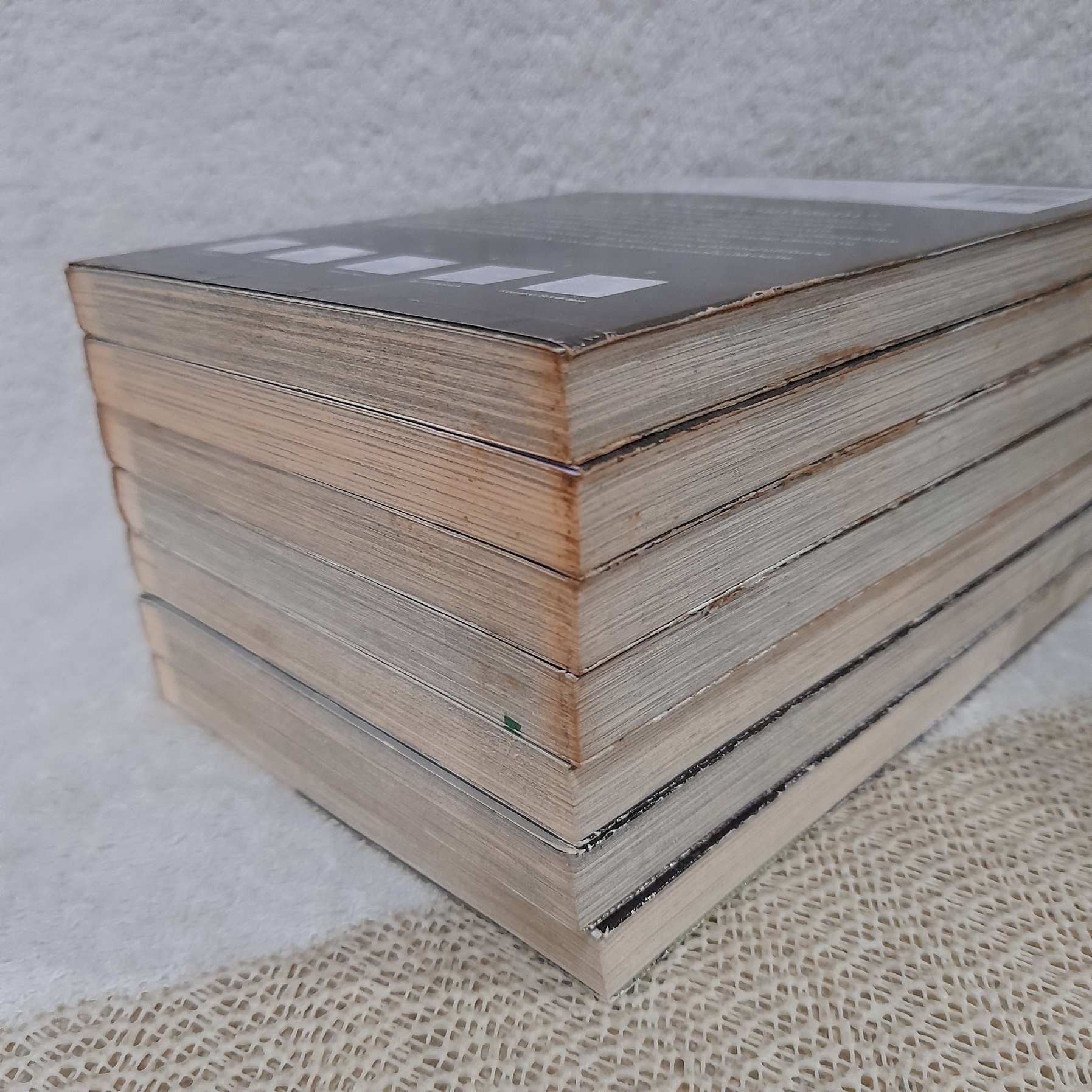 บริษัทสัมผัสกรรม 1-4,7-9 ไม่จบ / * ขาดเล่ม 5,6,10