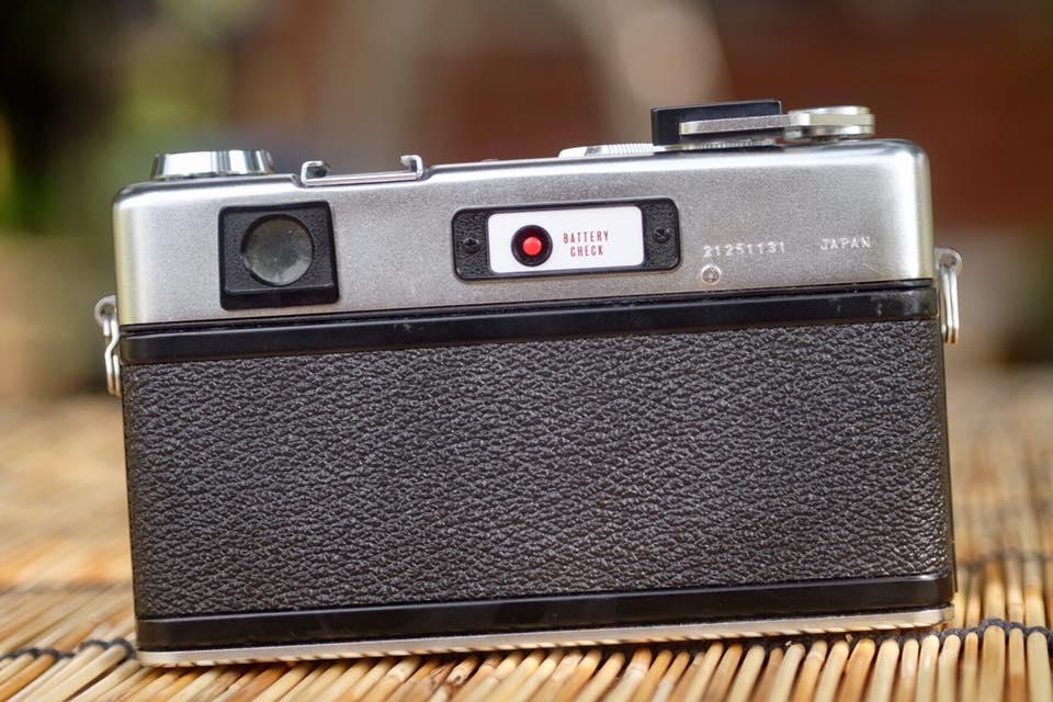 YASHICA ELECTRO 35 GS COLOR YASHINON-DX 45MM.1.7