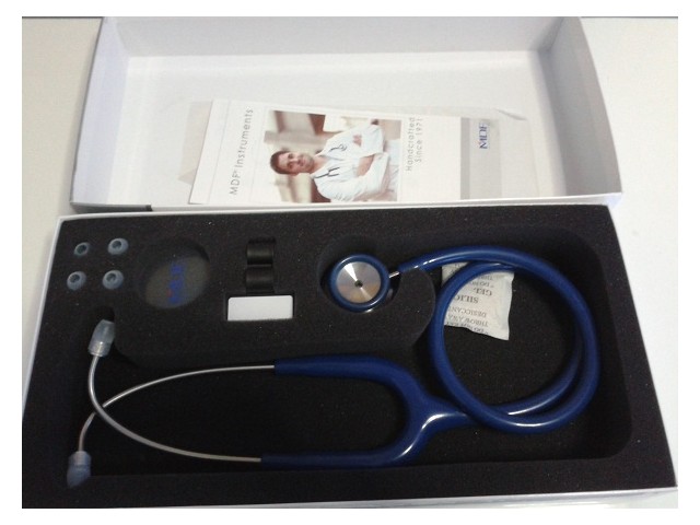 หูฟังแพทย์ STETHOSCOPE ยี่ห้อ MDF รุ่น 777 DUAL HEAD ROYAL สแตนเลส สำหรับผู้ใหญ่ เด็กเล็ก เด็กโต ผลิตภัณฑ์ประเทศอเมริกา