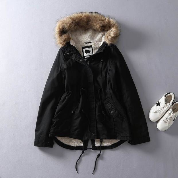 เสื้อกันหนาว เสื้อแนวPARKA กันหนาว แต่งฮูทติดเฟอร์ สีกากี แบรนด์เนม ALCOTT LOSANGELES UK แท้ ซับขนอุ่นสีขาว งานสวยเนี๊ยบมากคะ Size S/M/L /XL กากี