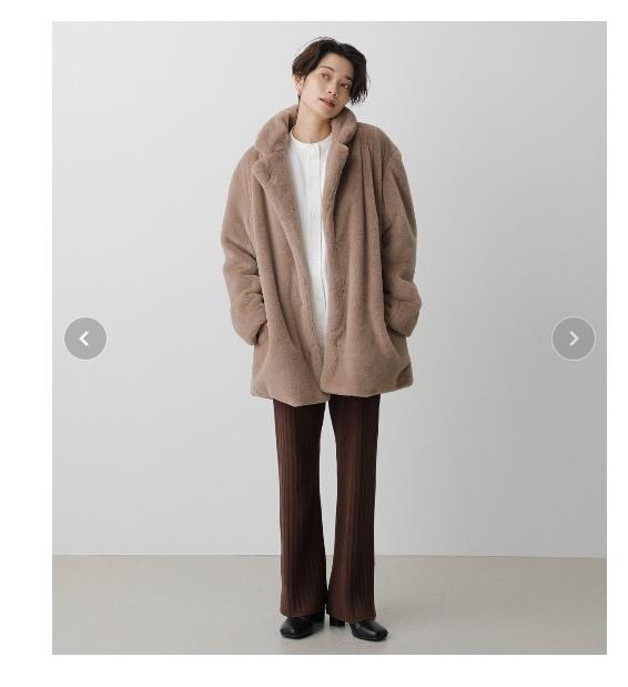 เสื้อโค้ทเฟอร์ โค้ทขนสัตว์เทียม แบรนด์ AZUL by moussy สีเทา ขนนุ่ม งานสวย พรีเมี่ยมมากเลยคะ งานช็อปแท้100% คะ SIe S/M/L สำเนา สำเนา น้ำตาล