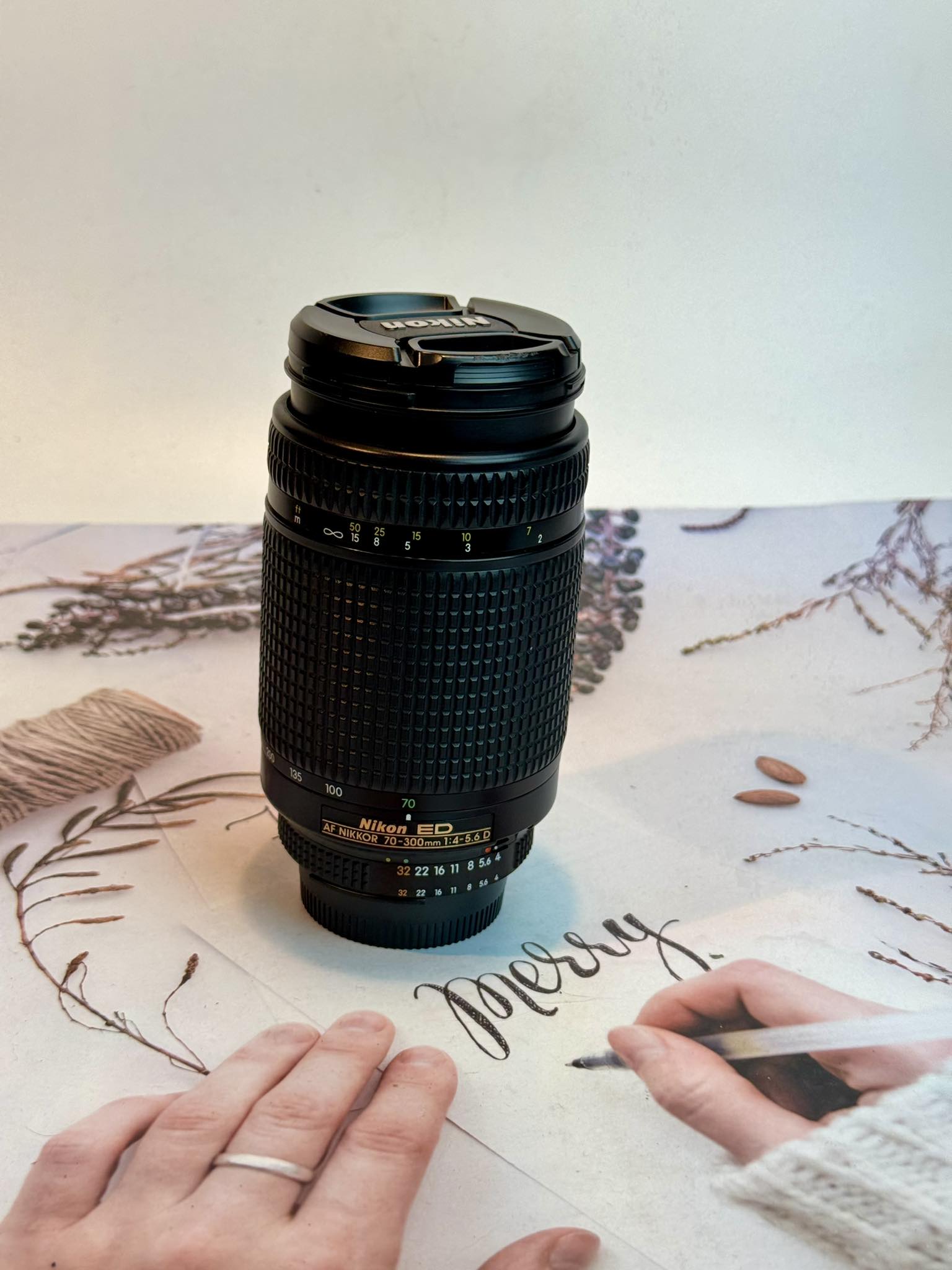 NIKON ED AF NIKKOR 70-300MM.F4-5.6D NIKON AIS MOUNT