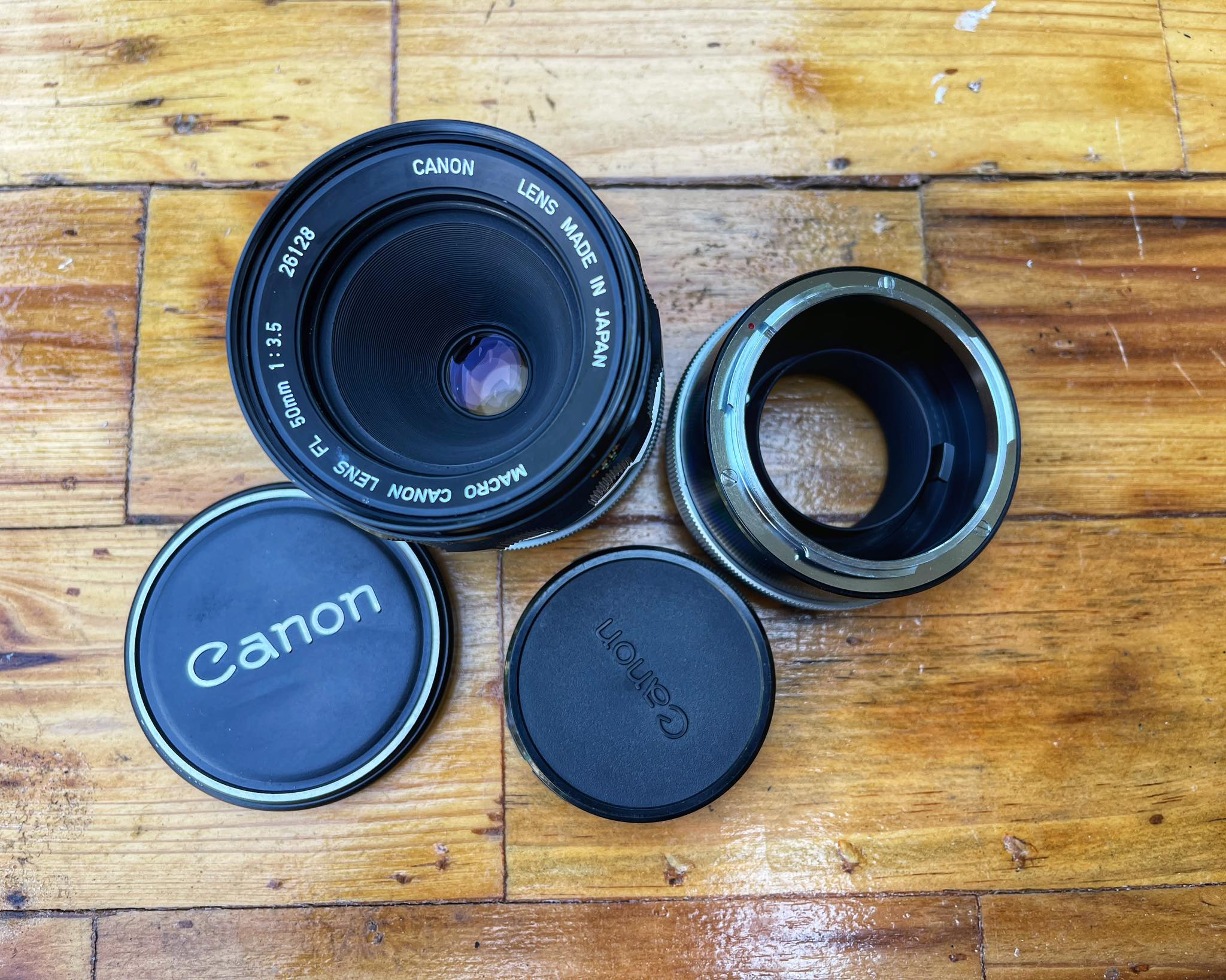 MACRO CANON LENS FL 50MM. F3.5 LIFE SIZE ADAPTER FOR MACRO LENS FL 50MM.F3.5