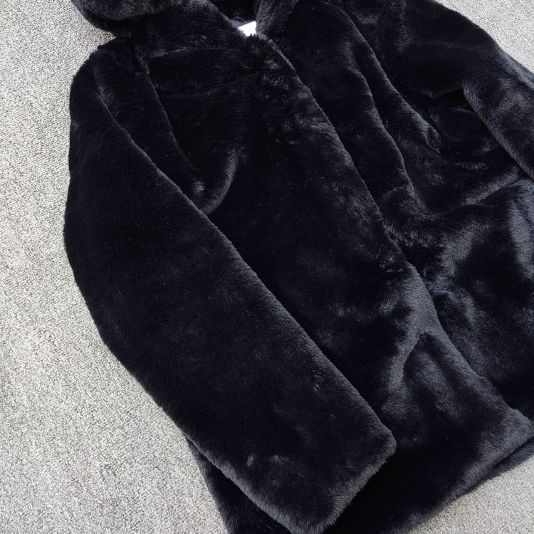 เสื้อเฟอร์กันหนาว หมวกฮู้ด เสื้อขน Fluffy coat แบรนด์ pimkie สำเนา ดำ