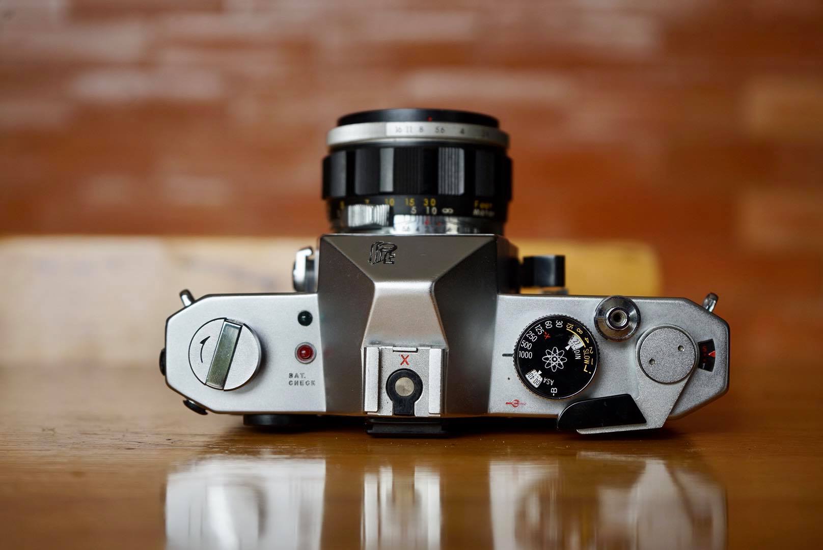 YASHICA TL ELECTRO X YASHICA AUTO YASHINON 50MM.F2