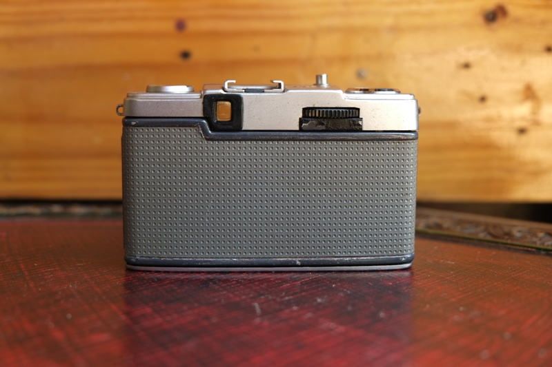 OLYMPUS PEN EES-2 OLYMPUS D-ZUIKO 30MM.F2.8