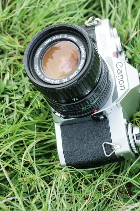 Canon AV-1 Canon Zoom Lens FD 28-55mm.F3.5-4.5 Macro