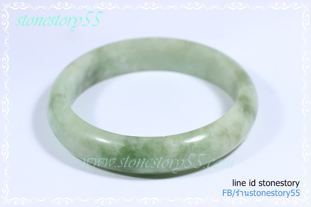 กำไลหยกเนื้อเทียน6.1ซม