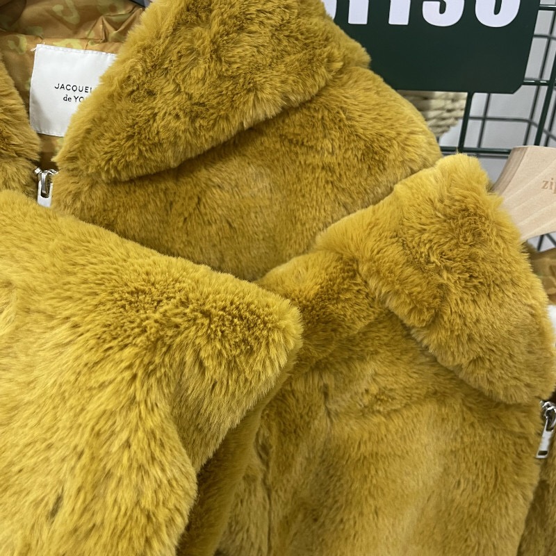 Jacqueline เสื้อเฟอร์กันหนาว หมวกฮู้ด เสื้อขน Fluffy coat แบรนด์ jacqueline เหลืองขมิ้น