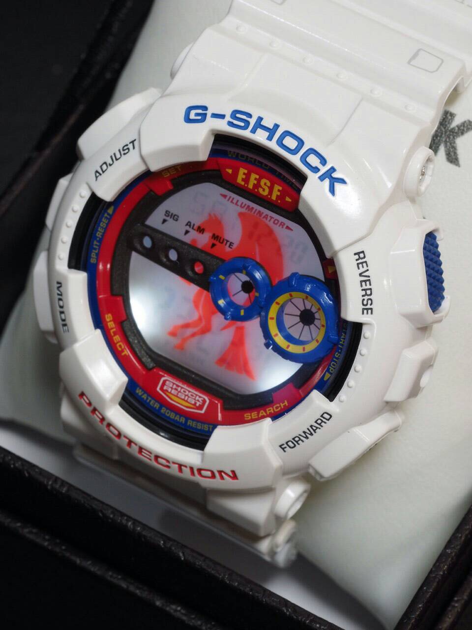 CASIO G-SHOCK นาฬิกาข้อมือ นาฬิกากันน้ำ นาฬิกาของแท้ ประกันศูนย์ CMG 1 ปี รุ่น GD-100 GUNDAM Mobile Suit นาฬิกาสีขาว