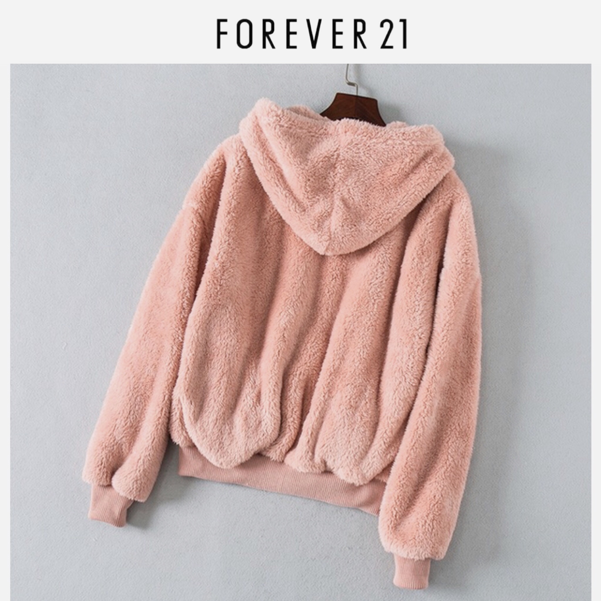 เสื้อเฟอร์กันหนาว แบรนด์ Forever21 เสื้อคลุมขน สีชมพู ขนนิ่มฟู นุ่มมากคะ สำเนา ชมพู