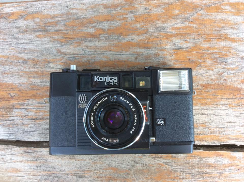 KONICA C35 AF KONICA HEXANON LENS 38MM.F2.8