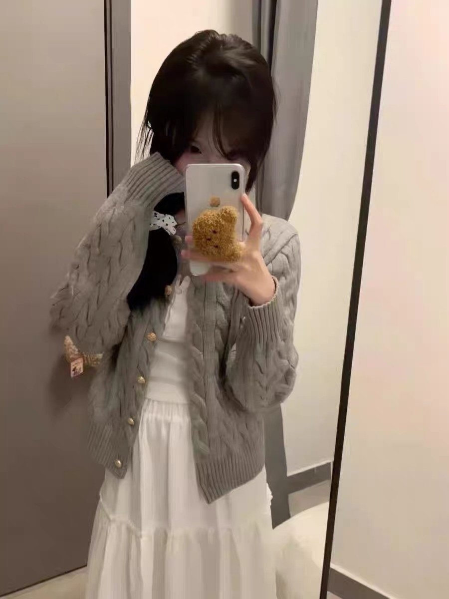 เสื้อหนาวไหมพรม ไหมพรมถัก ถักเปีย แนวเกาหลี เนื้อไหม นุ่ม สวย แบรนด์ สำเนา สำเนา