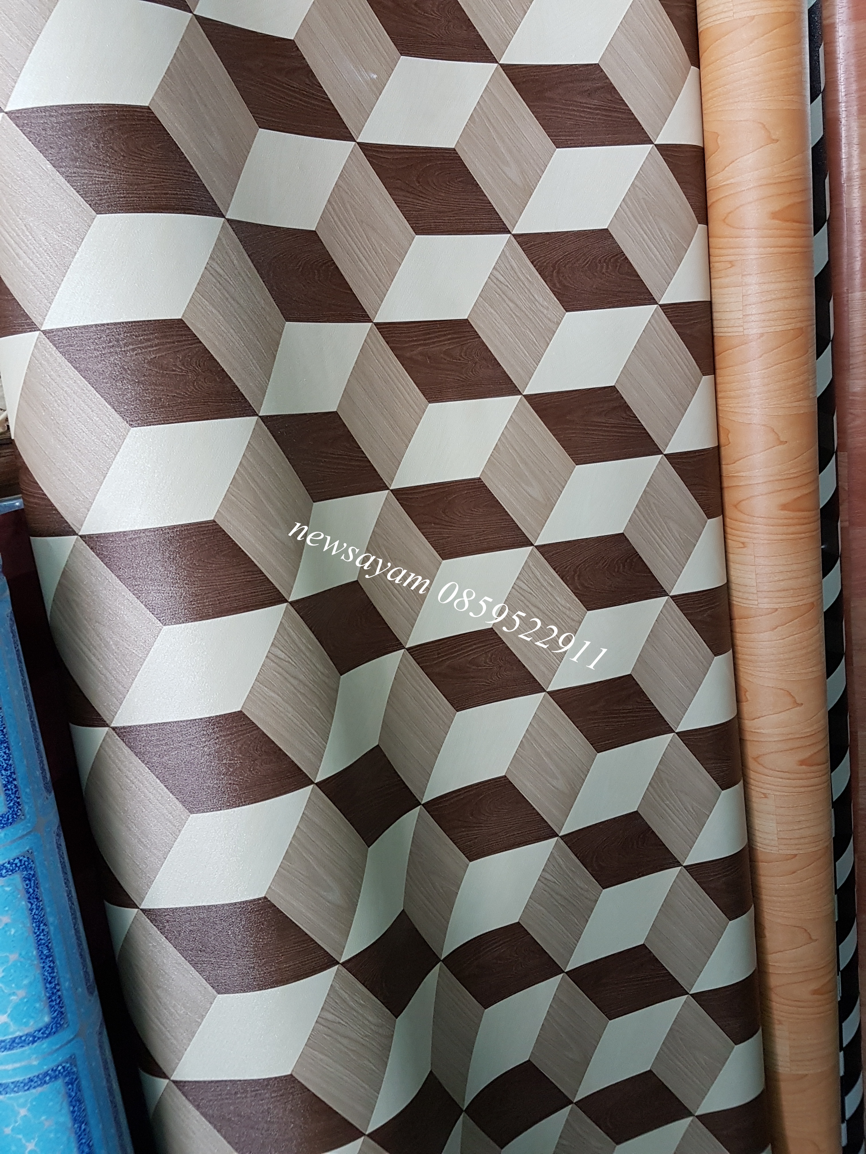 เสื่อน้ำมัน ลาย วันที่ 1 กรกฎาคม 2565