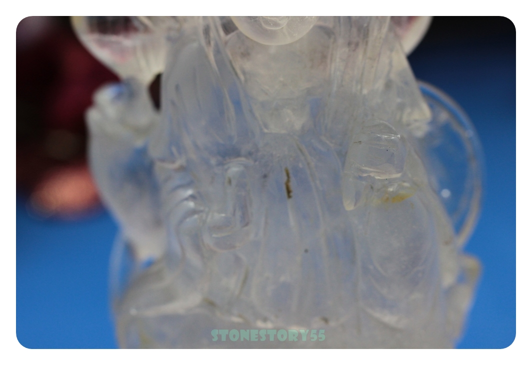 ควอทซ์แกะสลักเจ้าแม่กวนอิม