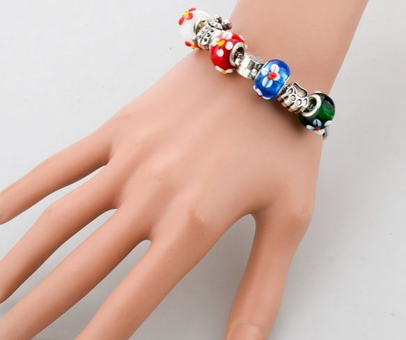 สร้อยข้อมือ Diy สไตล์ Pandora สร้อยข้อมือ ผู้หญิง Hand made ใส่ Beads รูปนาฬิกา เท้าแมว เต่า น้อย สีเงิน สลับกับ Glass beads สีสวย 551959