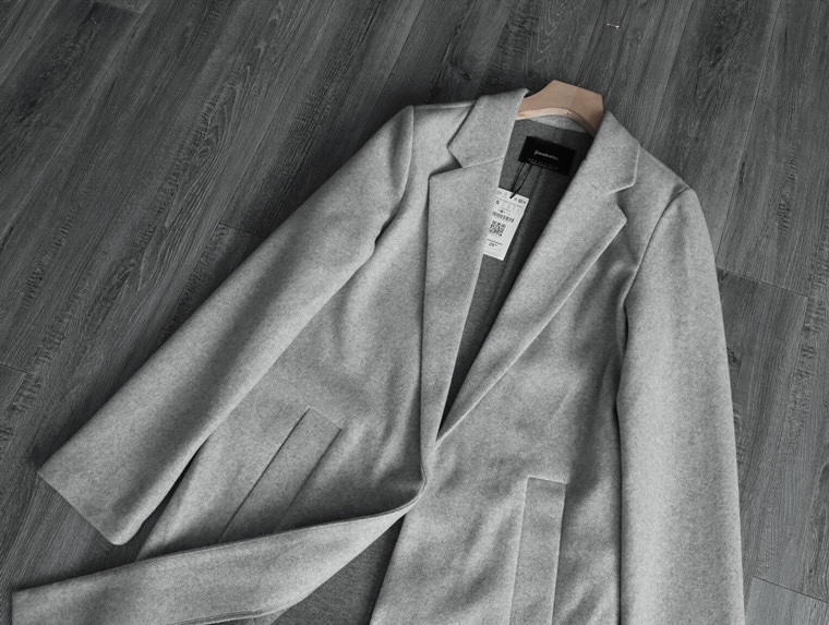 เสื้อโค้ท เสื้อโค้ทกันหนาว โค้ทวูล tailored knot coat สีเบจ แบรนด์ STRADIVARIUS สำเนา