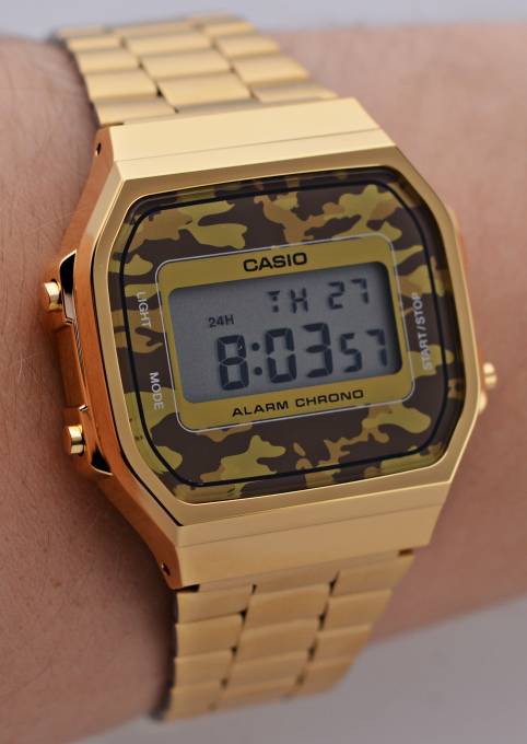 CASIO นาฬิกาคาสิโอ นาฬิกาข้อมือ นาฬิกากันน้ำ นาฬิกาของแท้ ประกันศูนย์ CMG 1 ปี รุ่น A168WEGC-5D นาฬิกาสีทอง