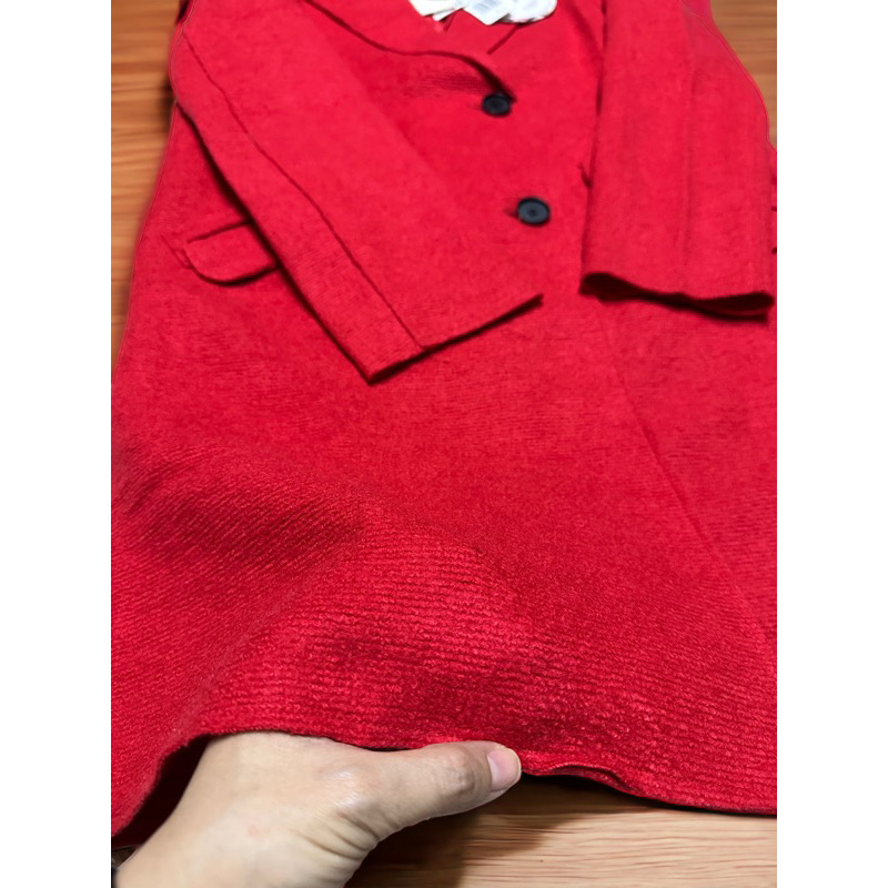 La babite เสื้อโค้ท เสื้อกันหนาว เนื้อผ้าสักหลาดวูล สีแดง แบรนด์ LA BABITE