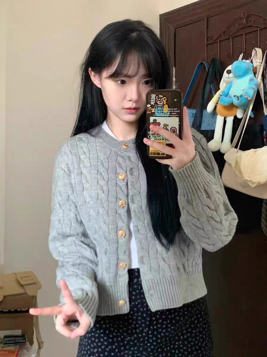 เสื้อหนาวไหมพรม ไหมพรมถัก ถักเปีย แนวเกาหลี เนื้อไหม นุ่ม สวย แบรนด์ สำเนา สำเนา